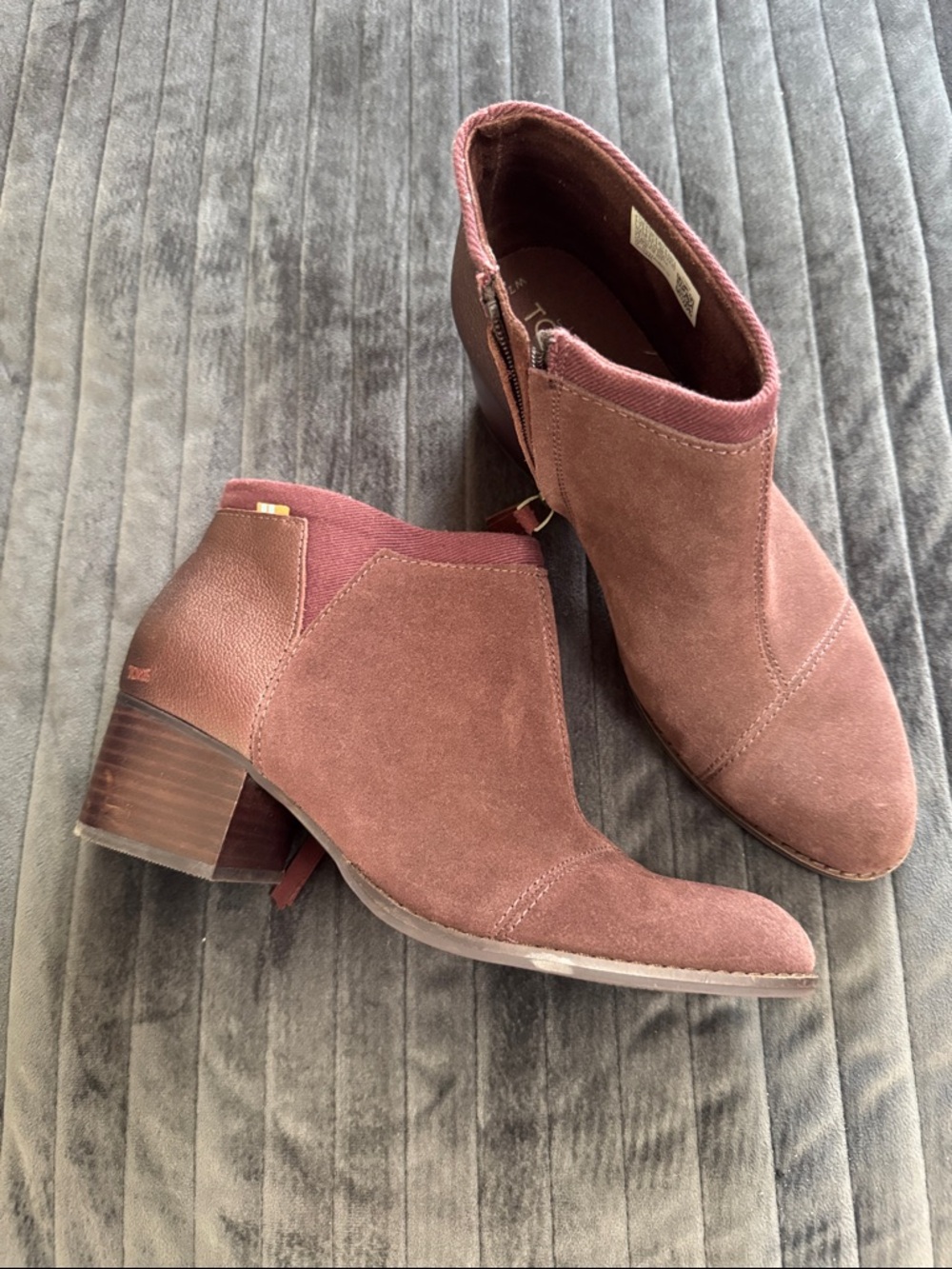 Toms Women's Suede Ankle Booties in Dusty Rose